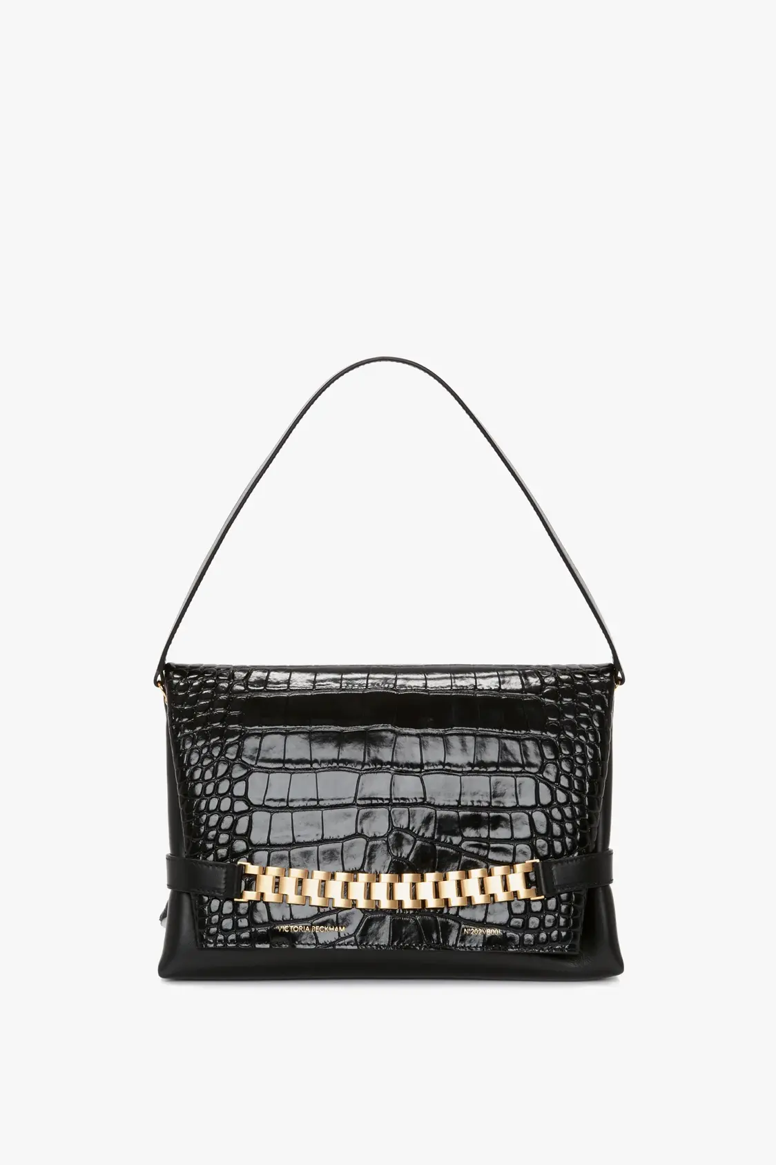 Bolso negro con cadena y correa