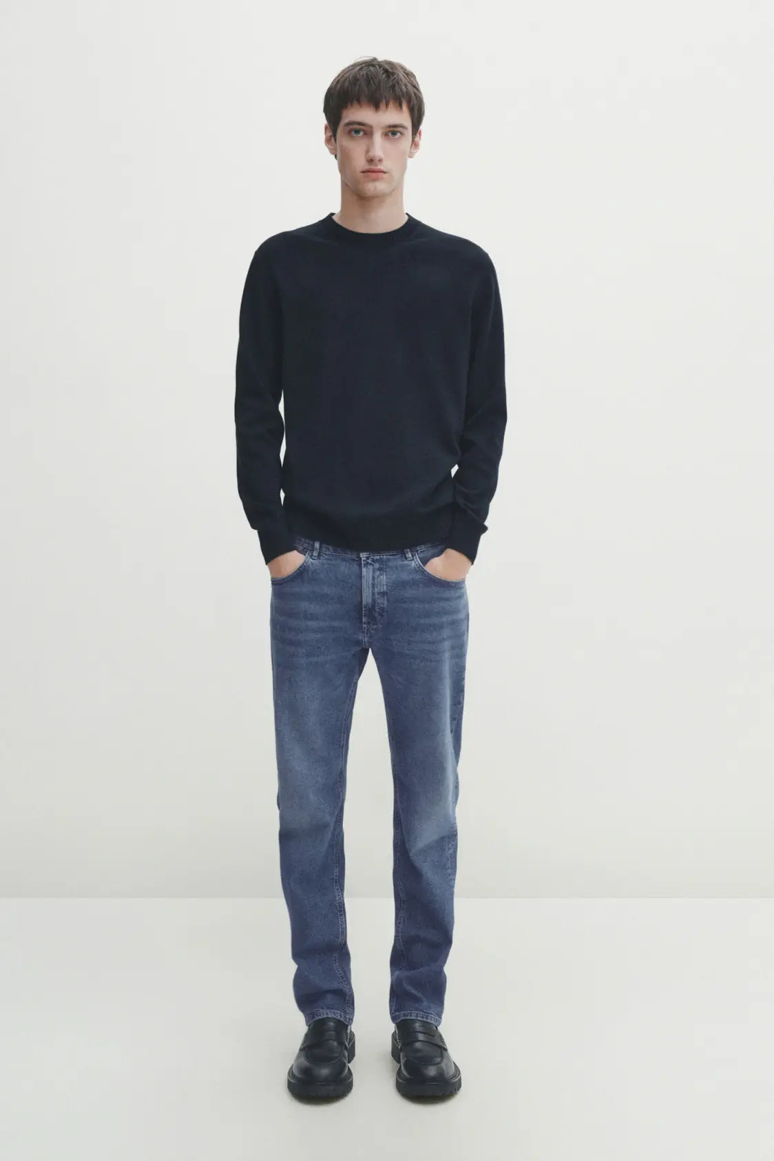 Vaqueros selvedge tapered con lavado medio
