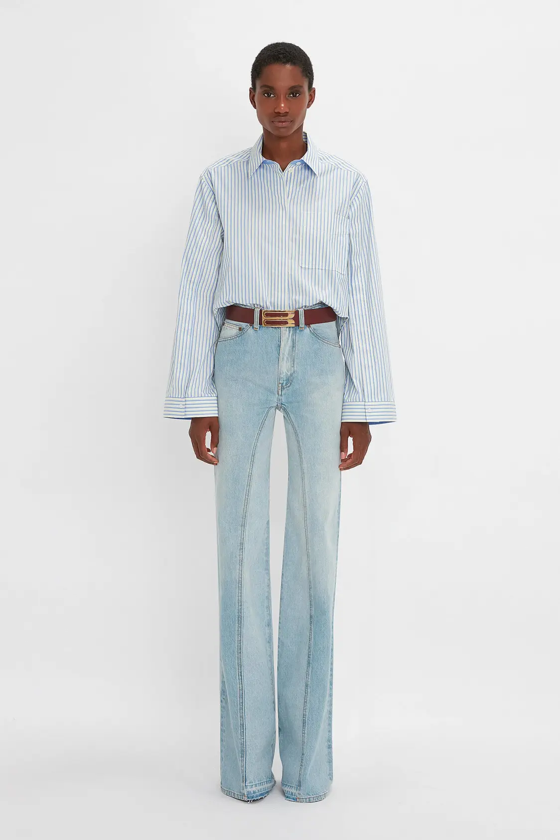 Vaqueros Bianca en denim azul claro